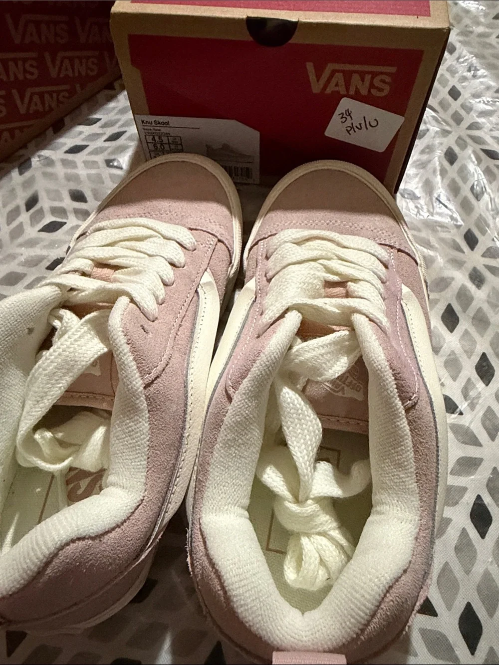 Vans Kids Old Skool Sneakers in Light Pink and White